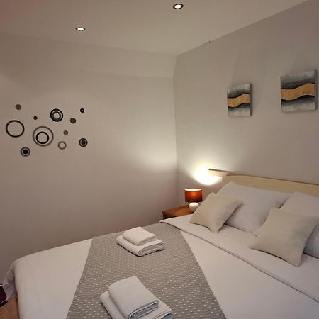 Ap Downtown Apartment Rovinj Exterior foto